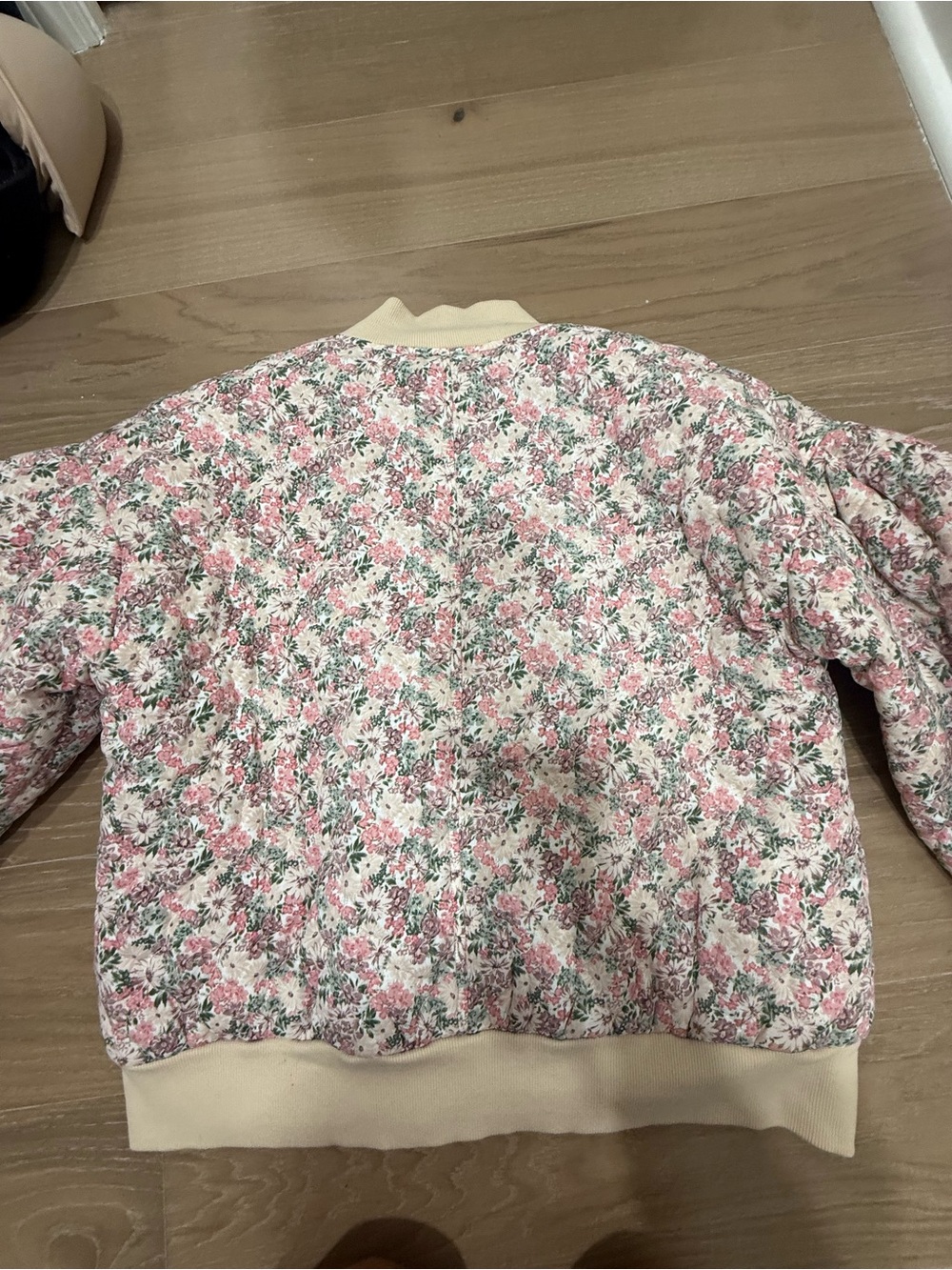 entro Pink Floral Quilted Bomber Jacket - Picture 5 of 5